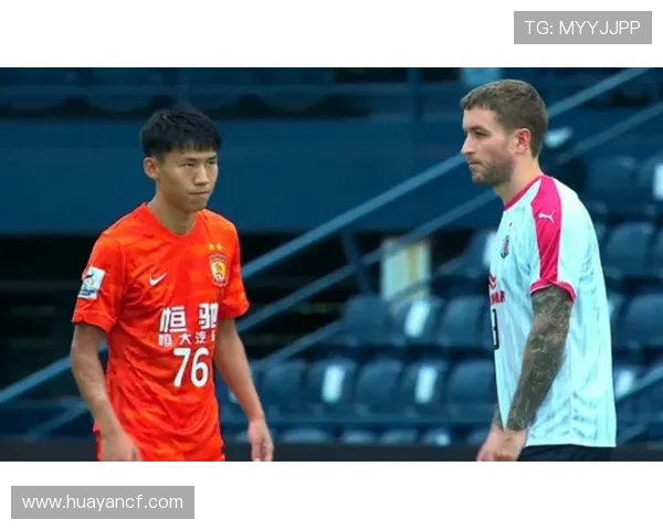 广州足球队状态引发热议球迷与专家的观点碰撞分析